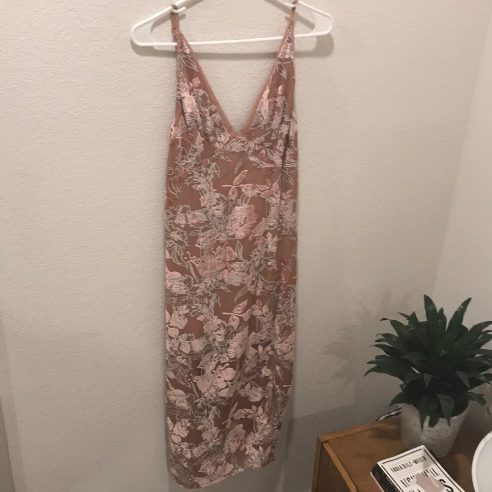 Midi crushed velvet dress
